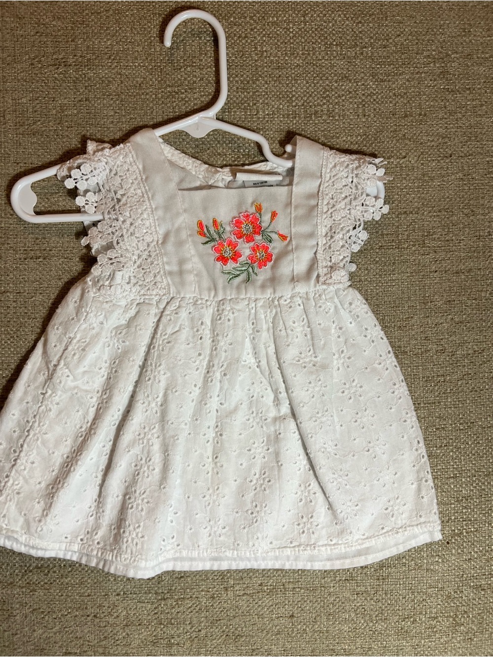 Daisy Fuentes White Eyelet Dress with Pink-Orange Floral Embroidery